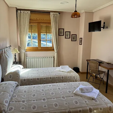 Hotel Pico Espiguete Alba de los Cardaños