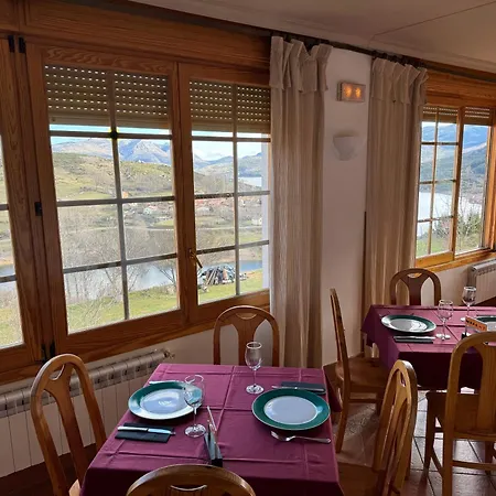 Pico Espiguete Hotel Alba de los Cardaños